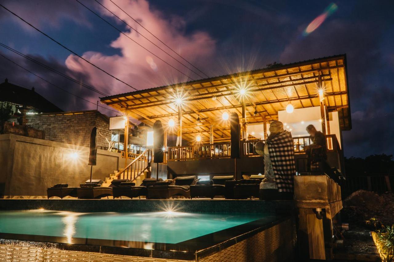 Taman Tirta Villa 蓝梦岛 外观 照片