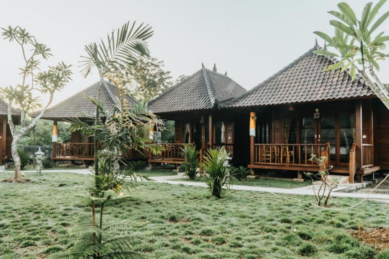 Taman Tirta Villa 蓝梦岛 外观 照片