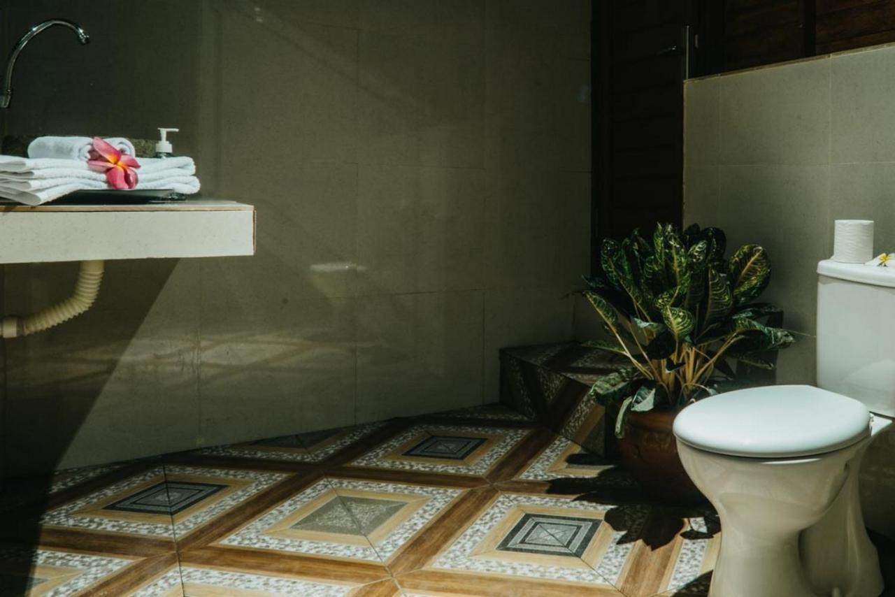 Taman Tirta Villa 蓝梦岛 外观 照片