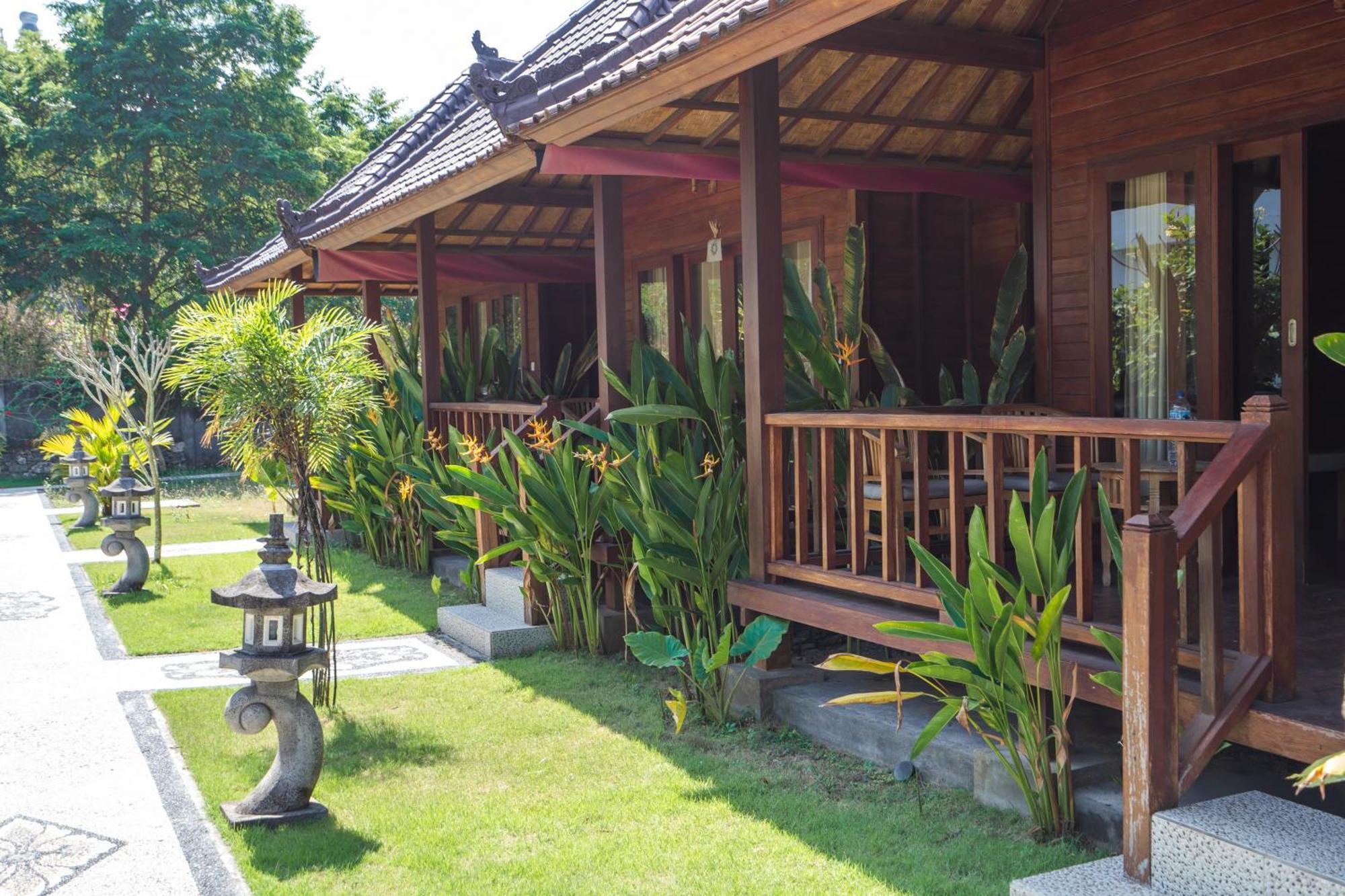 Taman Tirta Villa 蓝梦岛 外观 照片